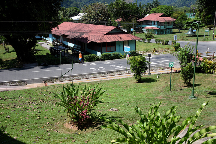 vista panorámica de varios edificios del campus en la sede 